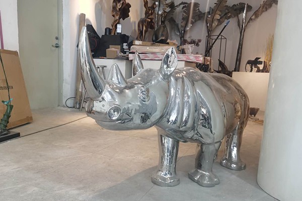 Stainless Steel Rhino Sculpture | Custom Modern Wildlife Metal Art for Indoors & Outdoors